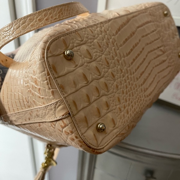 Brahmin handbag 🌸🌸 - Picture 5 of 9